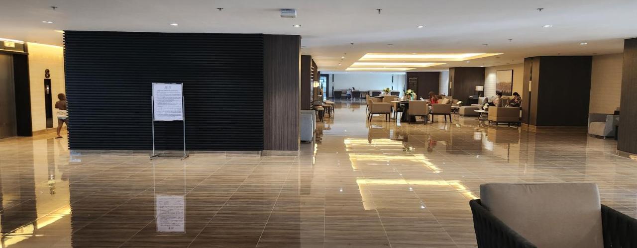 Smdc Air Residences Makati City Esterno foto