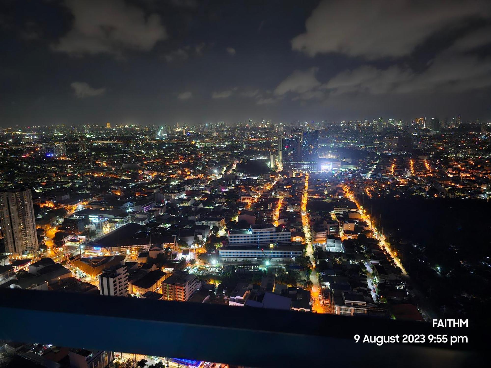 Smdc Air Residences Makati City Esterno foto